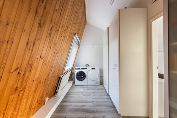 Foto - Te koop: Fijne gezinswoning met carport!